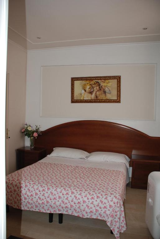 Casa Dell'Amicizia Bed & Breakfast Rome Exterior photo